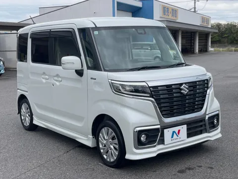 Suzuki Spacia Custom