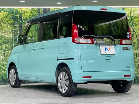 Suzuki Spacia