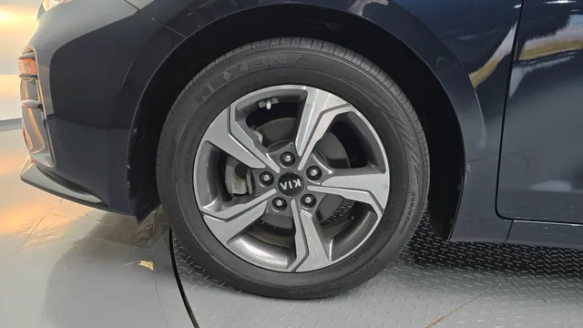Kia Cerato (K3)