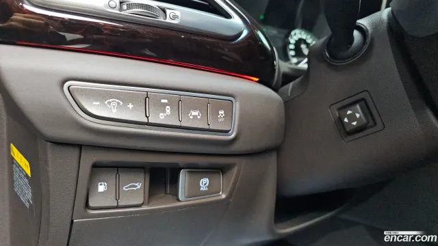 Genesis G90 (EQ900)