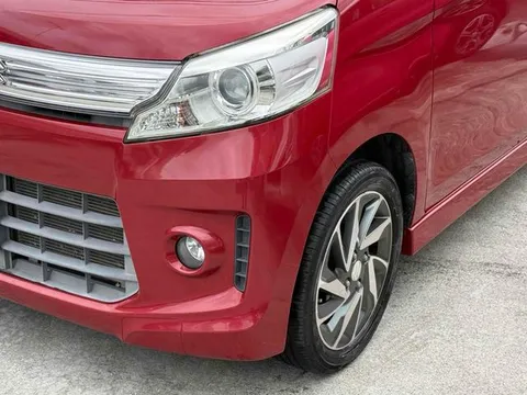 Suzuki Spacia Custom