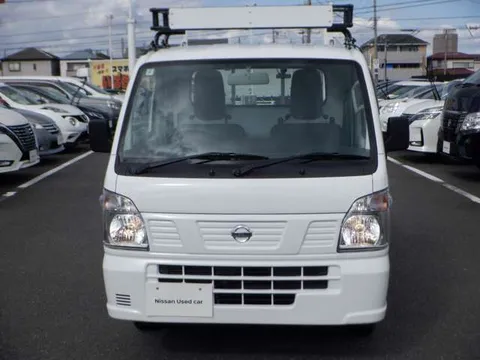Nissan Clipper Truck