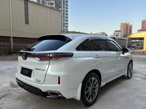 Honda UR-V