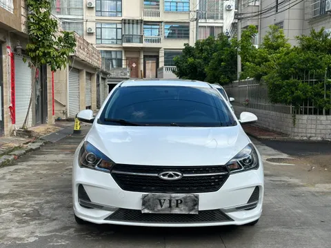 Chery Arrizo 5