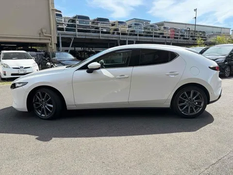Mazda MAZDA3 Fastback