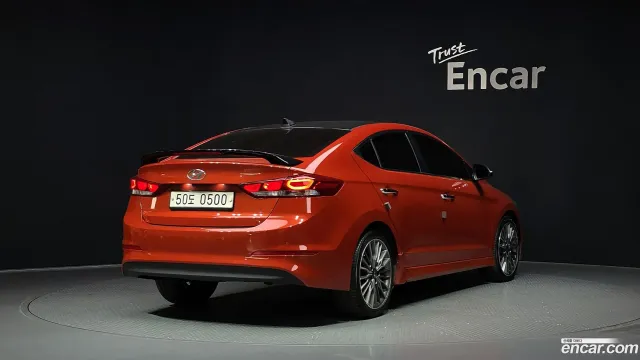 Hyundai Elantra (Avante)