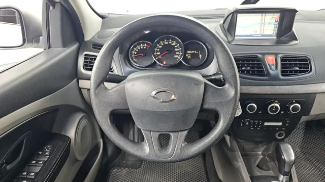Renault SM3