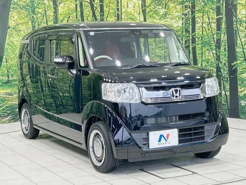 Honda N-BOX Slash