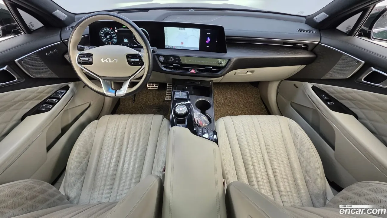 Kia K8