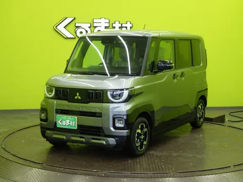 Mitsubishi Delica Mini