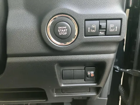Suzuki Spacia
