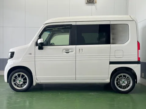 Honda N-VAN Plus Style