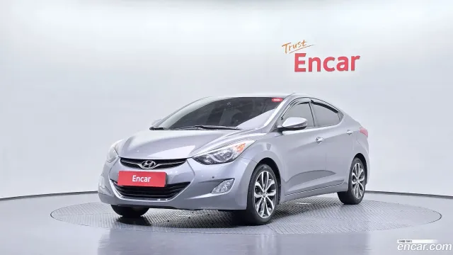 Hyundai Elantra (Avante)