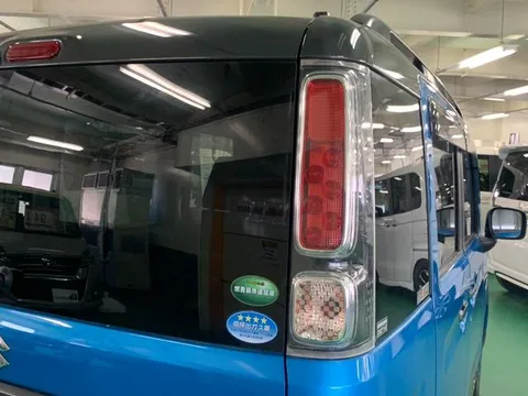 Suzuki Spacia Gear