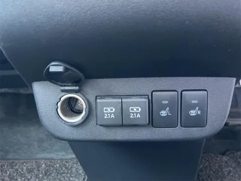 Daihatsu Mira Tocot