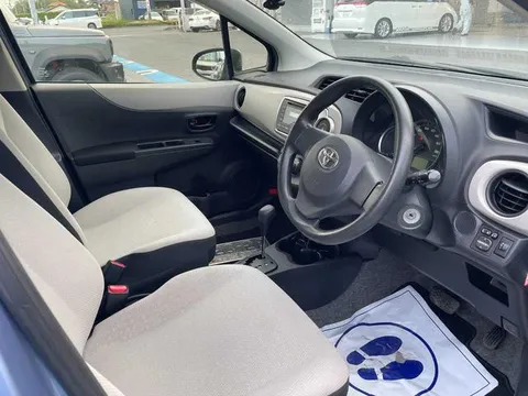 Toyota Yaris (Vitz)