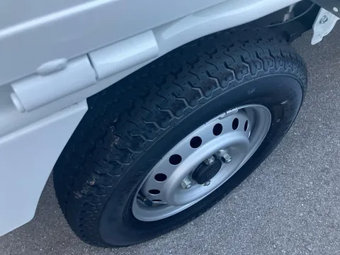 Suzuki Carry Track