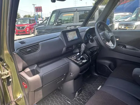 Mitsubishi eK X Space