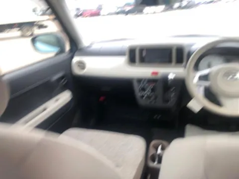 Daihatsu Mira Tocot