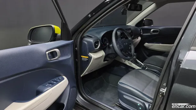 Hyundai Venue