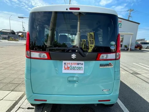 Suzuki Spacia