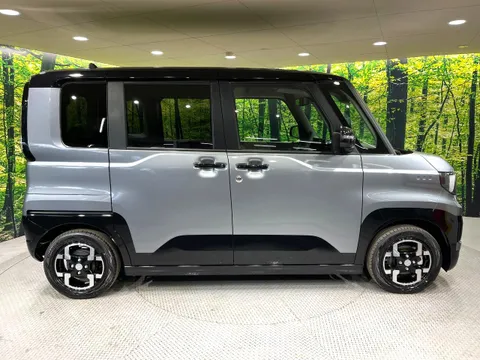 Mitsubishi Delica Mini