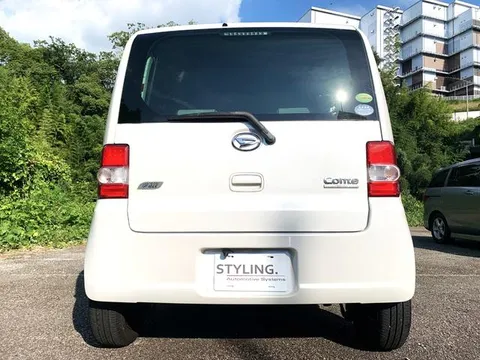 Daihatsu Move Conte