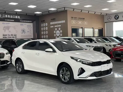 Kia Cerato (K3)