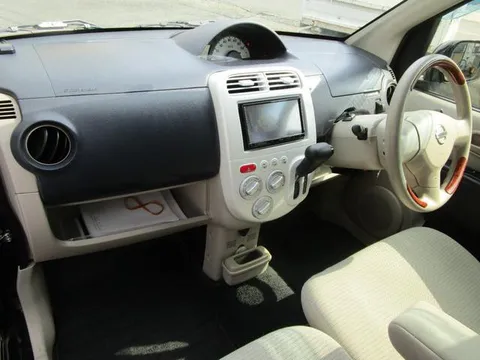 Nissan Otti