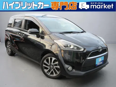 Toyota Sienta