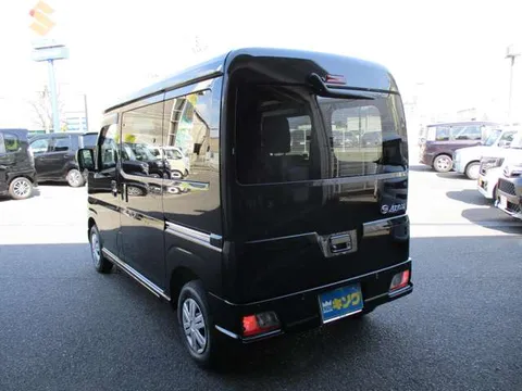 Daihatsu Atrai
