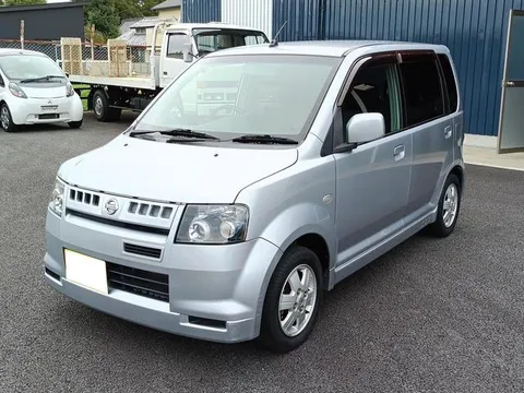 Nissan Otti