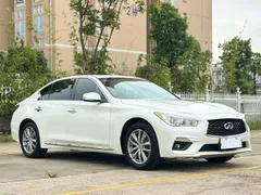 Infiniti Q50L