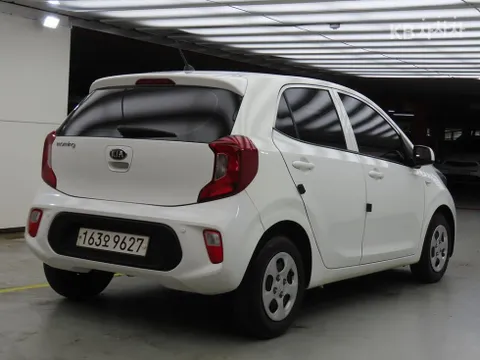 Kia Deluxe