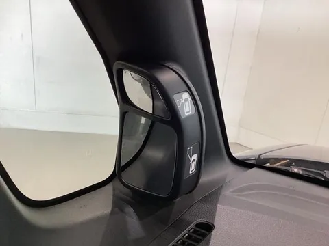 Honda N-BOX Slash