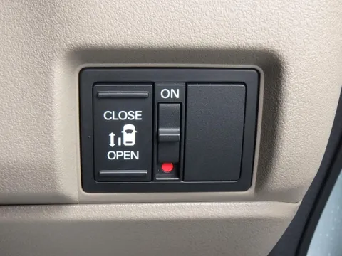 Honda N-BOX Joy