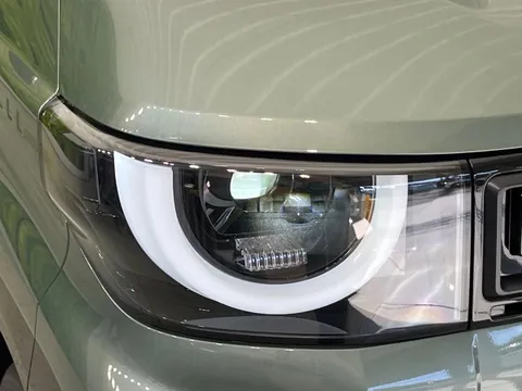 Mitsubishi Delica Mini