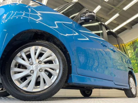 Suzuki Spacia Custom Z