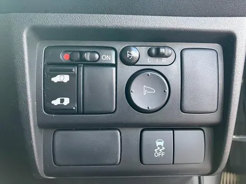 Honda Freed Spike