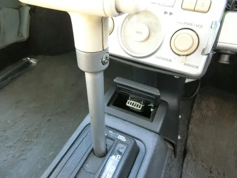 Nissan Pao