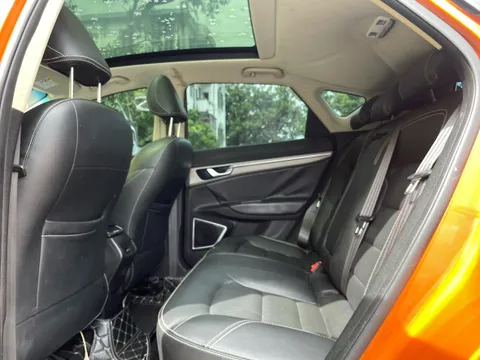Geely Emgrand GS