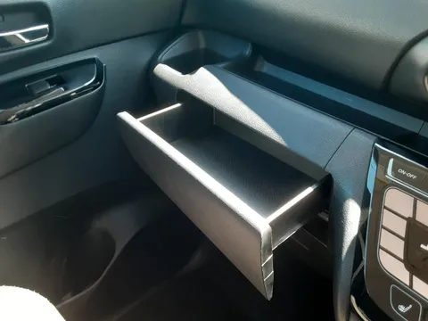 Mitsubishi eK X Space
