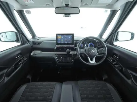 Mitsubishi Delica Mini