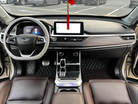 Chery Tiggo 8