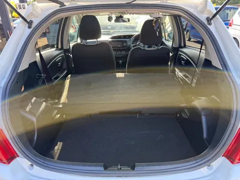 Toyota Yaris (Vitz)