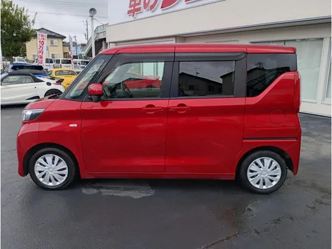 Mitsubishi eK Space