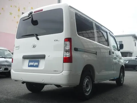 Toyota TownAce Van
