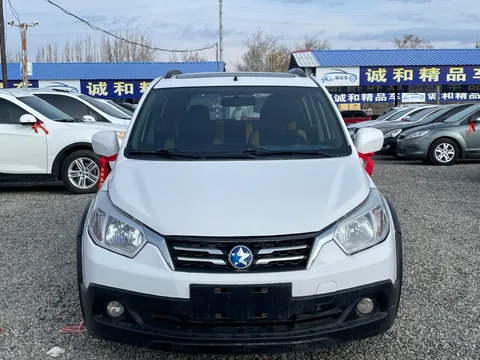 Venucia R50X