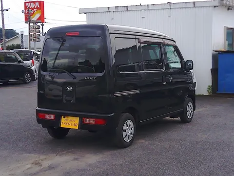 Daihatsu Hijet Cargo