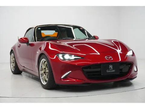 Mazda MX-5 (Roadster)